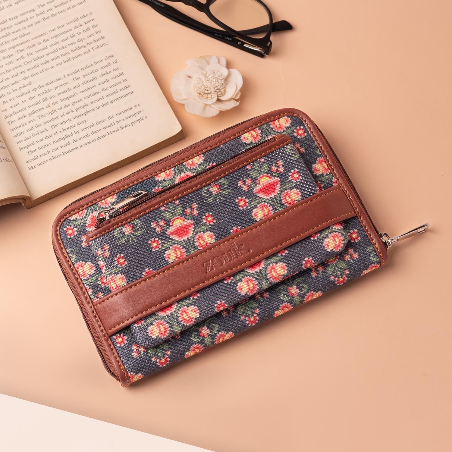 1x1_0000s_0001_Layer_11.jpg Mughal Garden Print Classic Zipper Wallet - Image 1