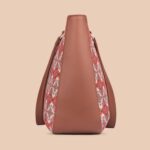 Agra Durrie Getaway Handbag - Image 7