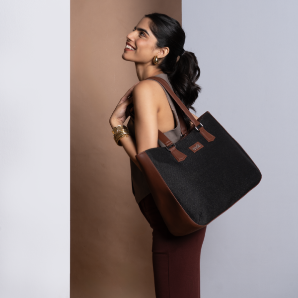 Jet Black Getaway Handbag