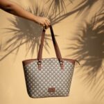 Hampi Sculpt Classic Travel Tote - Image 2