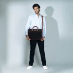 Ikat GreRed Laptop Bag - Image 9