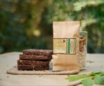 Plant-Powered Chocolate Energy / Granola Bar (50 g), Sweetened Using Dates, 100% Organic Cacao, Vegan - Image 4