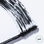Botanico Super Shield Mascara - Carbon Black 01 - Image 3