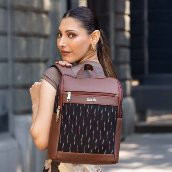 Ikat GreRed Amalia Daypack