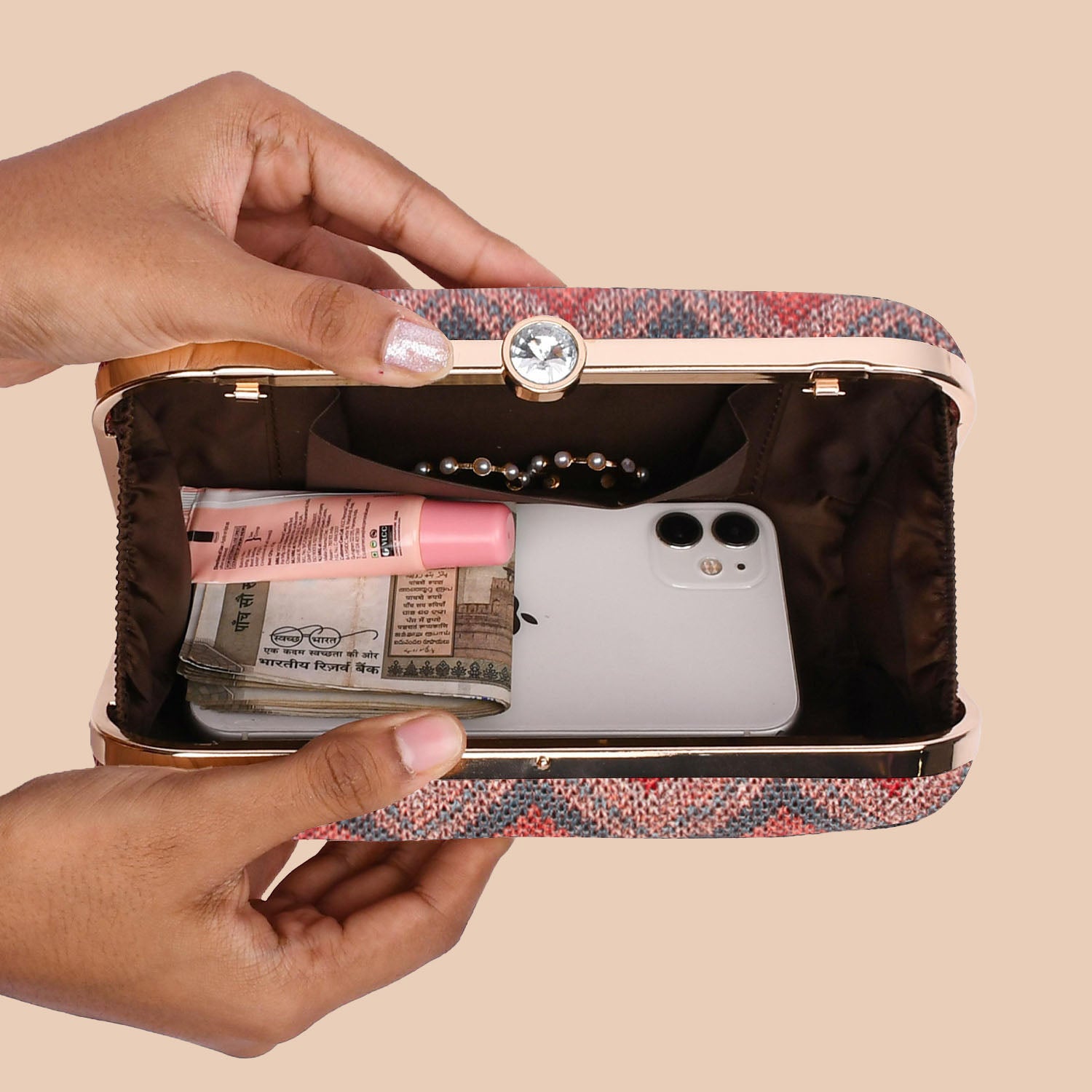 Gwalior Weaves Clutch - Image 5