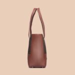 Zouk Bristel Maya Multitasker Tote Bag - Image 12