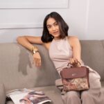 FloLov Statement Sling Bag