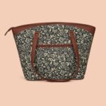 FloMotif Classic Travel Tote - Image 4