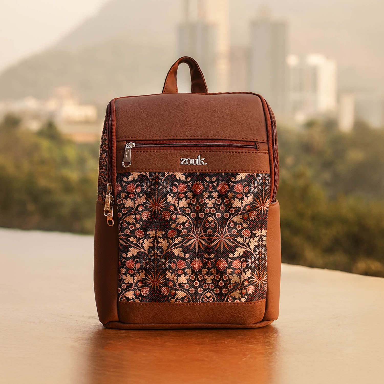 Kashmir_Blooms_Amalia_Daypack.jpg Kashmir Blooms Amalia Daypack - Image 1