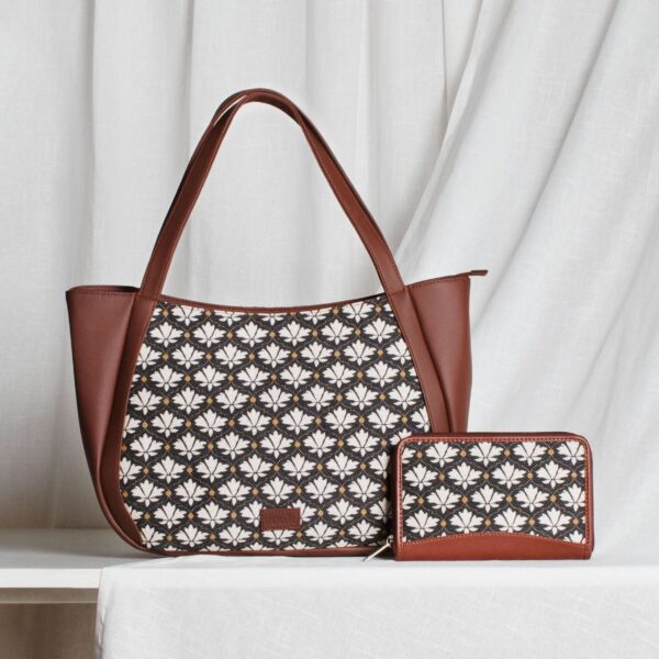 Bidri kaiser - Luna Handbag & Chain Wallet Combo