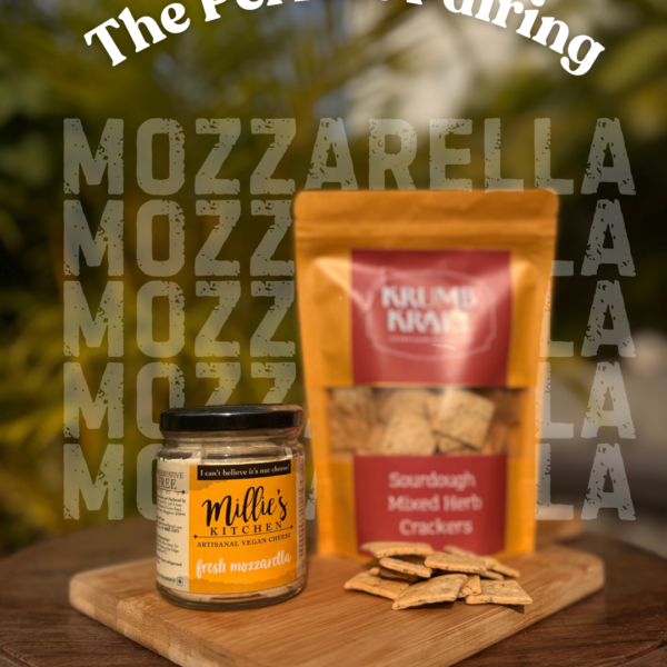 Mozzarella Cheese + Cracker Combo